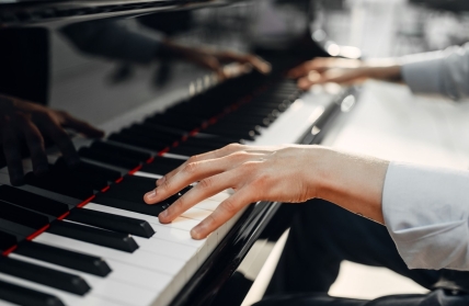 NATJEČAJ ZA NASTAVNIK/ICA KLAVIRA