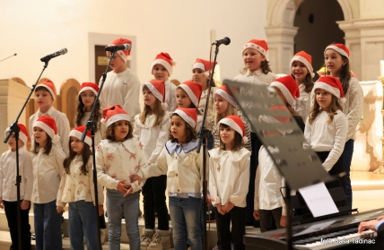 Božićni koncert u Bazilici Čudotvorne Gospe Sinjske 2025.