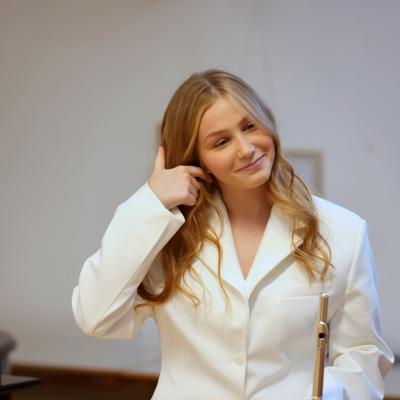 505396643 1218122920100323 462895860287536821 N