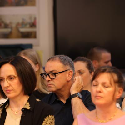 509305887 1218805496698732 8350188523678701768 N