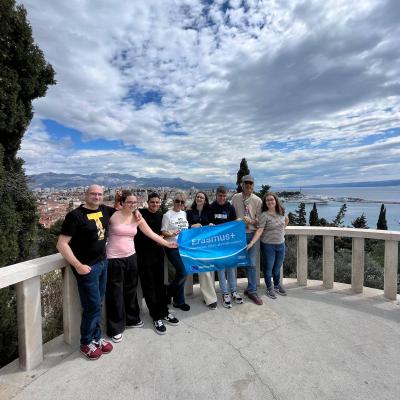 488939477 1147170440540799 4602916044728943087 N