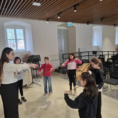 491932355 1154293043161872 4774204853786337767 N