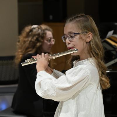 484325486 1133521398572370 1493598926436198479 N