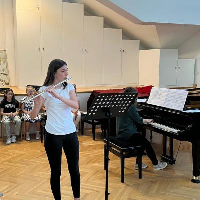 482216664 1126129635978213 8065369433184742064 N