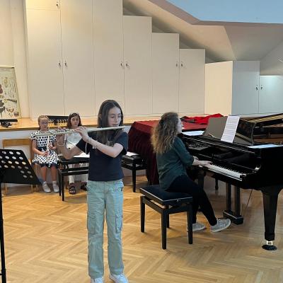 482221474 1126129852644858 4905777288101132771 N