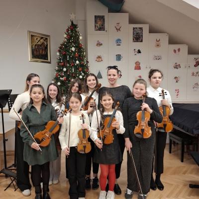 598662381 1342380687686439 4273641407783830700 N