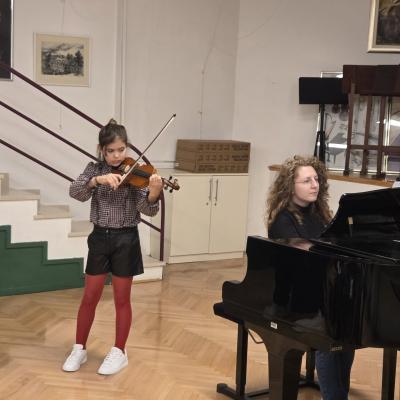 579267817 1317745686816606 6862101587563148181 N