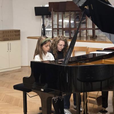 579482607 1317745466816628 5704427225707656364 N